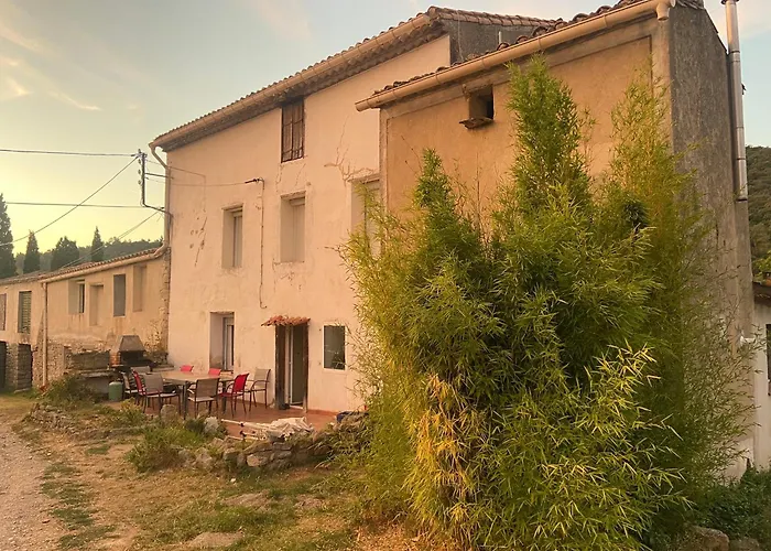 Domaine De Gourgounet A La Ferme, De Groupe 25 Couchages Avec Piscine Privative * Villefloure